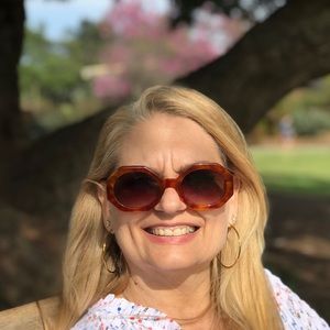 Meet your Posher, Beth